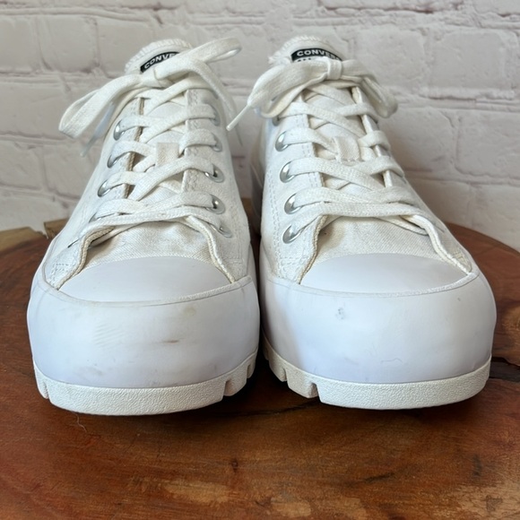 Converse Chuck Taylor All Star Lugged Low Top Sneaker - Picture 3 of 9